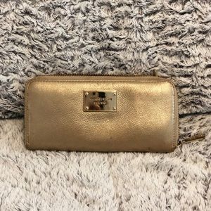 Michael Kors wallet